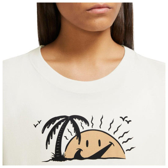 Nike Γυναικεία κοντομάνικη μπλούζα Sportswear Crop